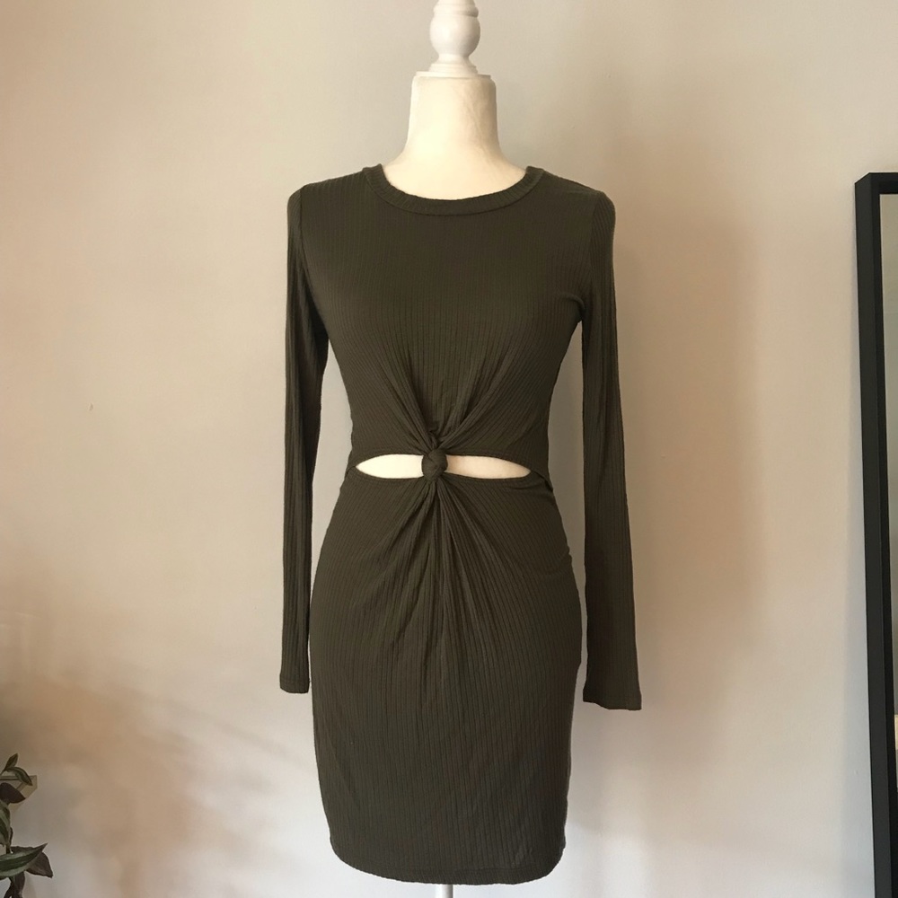 Olive Longsleeve knot front Dress